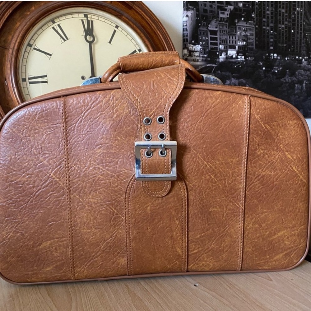 Vtg Woolworth Brown Carryon Suitcase